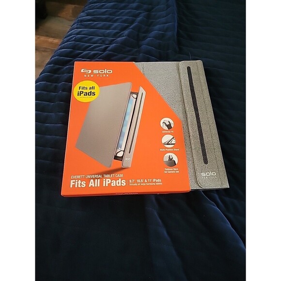 Solo New York Everett Universal Tablet Case Fits all iPads 9.7"-10.5" & 11 Gray - Picture 1 of 4